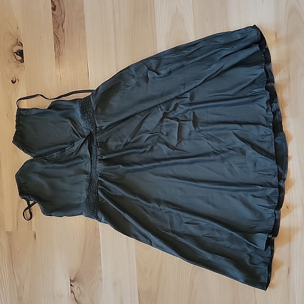 NWOT dark green dress